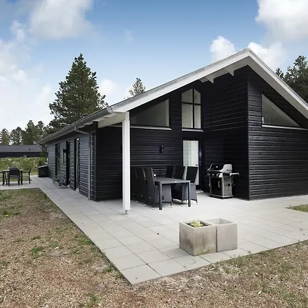 Holiday Close To The Beach 034005 Semesterbostad *